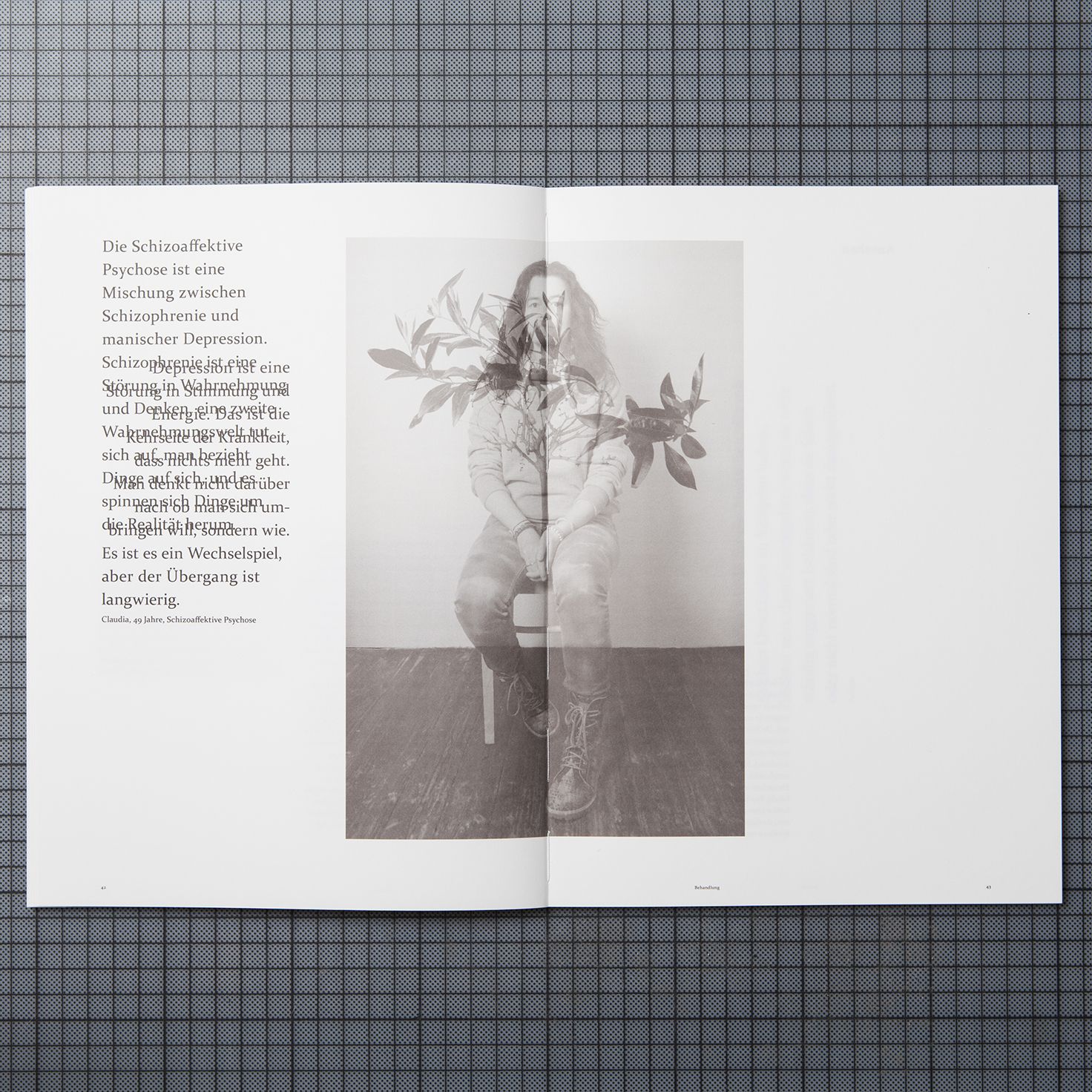 the dpuble pages show a double axposure of a women and a tree in the middle and a quote on the left side, which rows are telescoped into each other.